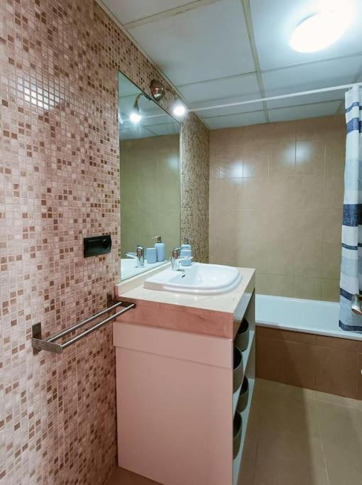 Toyo Alcazaba Suites Gran Terraza Y Vistas, 2Hab, Piscina Y Garaje Ретамар Экстерьер фото
